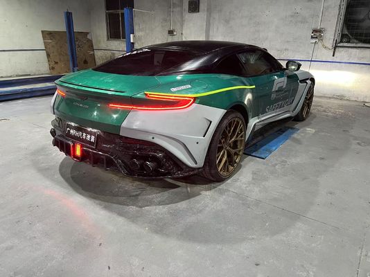 Aston Martin DB11 Karbon Fiber Body Kit DB11 Mansory tarzı ön ve arka tampon yan etek koruyucu kaptan spoiler