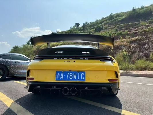 Porsche 992 Karbon fiber gövde Kit 992 GT3 tarzı ön ve arka tampon yan etek spoiler kaputu