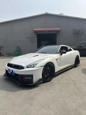 Nissan GTR Karbon fiber gövde Kit GTR r35 2024nismo tarzı yükseltilmiş ön ve arka tampon spoilerleri kaputu koruyucuları