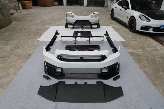 Nissan GTR Karbon fiber gövde Kit GTR r35 2024nismo tarzı yükseltilmiş ön ve arka tampon spoilerleri kaputu koruyucuları