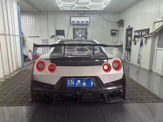 Nissan GTR Karbon fiber gövde Kit GTR r35 2024nismo tarzı yükseltilmiş ön ve arka tampon spoilerleri kaputu koruyucuları