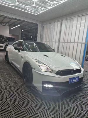Nissan GTR Karbon fiber gövde Kit GTR r35 2024nismo tarzı yükseltilmiş ön ve arka tampon spoilerleri kaputu koruyucuları