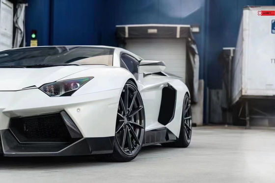 Lamborghini LP700 LP750 Karbon Fiber Body Kit LP700 750 Yeni Yeni Yeni Ön Kürek Yan Etek Body Kit