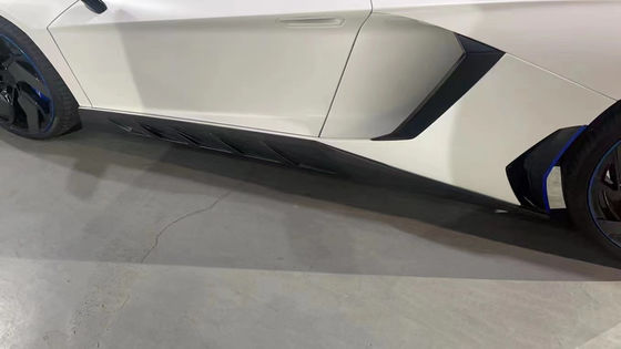 Lamborghini LP700 LP750 Karbon Fiber Body Kit LP700 750 Yeni Yeni Yeni Ön Kürek Yan Etek Body Kit
