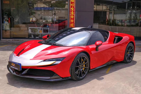 Ferrari SF90 Kuru Karbon Fiber Beden Kits SF90 OEM Stili Karbon Fiber Ön Dudak Diffuser Spoiler Side Skirt