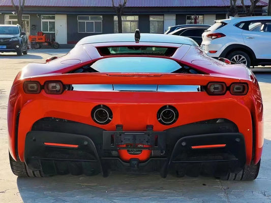 Ferrari SF90 Kuru Karbon Fiber Beden Kits SF90 OEM Stili Karbon Fiber Ön Dudak Diffuser Spoiler Side Skirt
