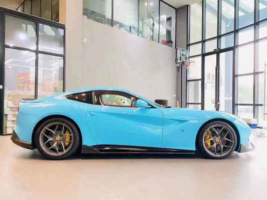 Yüksek Kaliteli Karbon Fiber F12 Karbon Fiber Bodies Kit Ferrari F12 Upgrade DMC Style Ön Kürek Arka Diffuser Spoiler