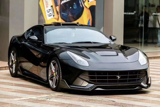 Yüksek Kaliteli Karbon Fiber F12 Karbon Fiber Bodies Kit Ferrari F12 Upgrade DMC Style Ön Kürek Arka Diffuser Spoiler