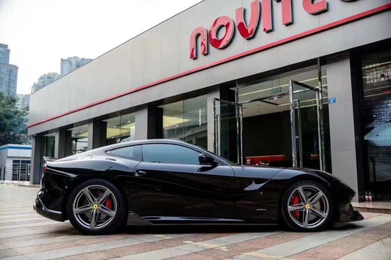 Yüksek Kaliteli Karbon Fiber F12 Karbon Fiber Bodies Kit Ferrari F12 Upgrade DMC Style Ön Kürek Arka Diffuser Spoiler
