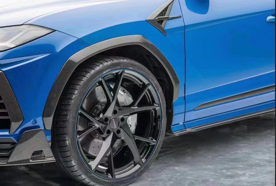 Lamborghini URUS için Otomobil Parçaları Karbon Elyafı Vücut Kiti