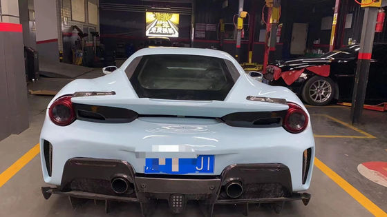 Ferrari 488 için Otomatik Parçalar 488 PistA tarzı Yenilenmiş Ön ve Arka Bumper Bonet Spoiler Karbon Fiber Body Kit