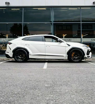 Lamborghini Urus Karbon Elyafı Vücut Kitleri için 1016 Stili Geniş Vücut Kitleri