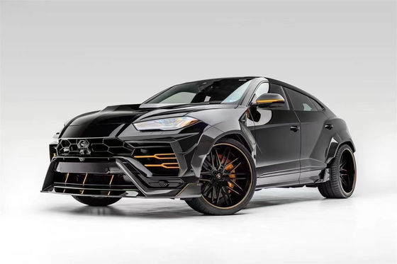 Lamborghini Urus Karbon Fiber Bodies Kit için Urus Yükseltilmiş VORS Tarzı Karbon Fiber Ön Dudak Diffuser Spoiler Hood geniş gövde ile