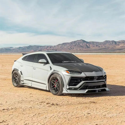 LB Stili Lamborghini URUS Karbon Fiber Bodies Kit Urus Karbon Fiber Front Lip Diffuser Spoiler Wide Body Kit