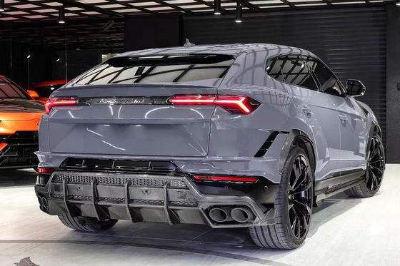 2023-2024 Lamborghini Body Kit URUS Top Style Ön Dudak Diffuser Spoiler Kit
