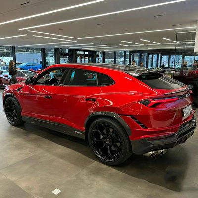 URUS Araba yedek parçaları Eski model Lamborghini Urus Karbon Fiber Body Kit Hood