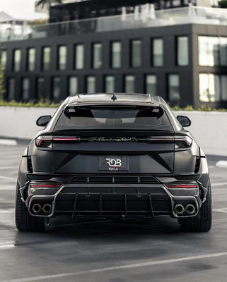 Siyah Lamborghini Vücut URUS Gelişmiş 1016 Hood Spoiler Geniş Vücut Kiti