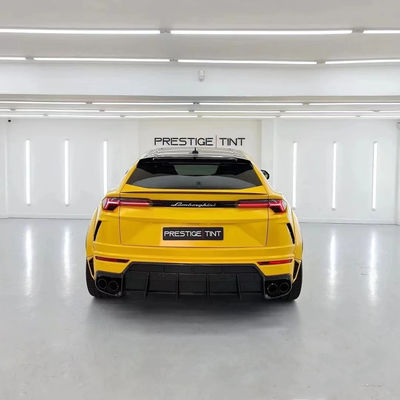 1016 Şık Lamborghini Vücut Kiti Urus Karbon Fiber Ön Dudak Diffuser Spoiler Hood Beyaz