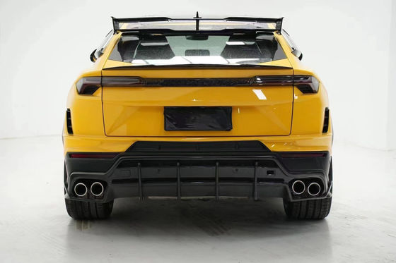 URUS Lamborghini Body Kit 2018-2019 Karbon Fiber Ön Dudak Difüzörü Urus Wide Body Kit