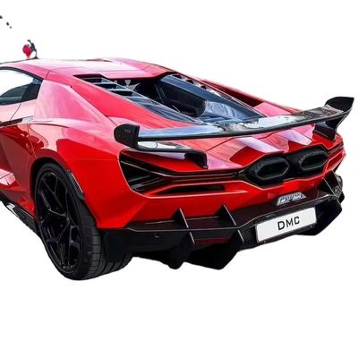 Revuelto Lamborghini Body Kit DMC Tarzı Kırmızı Karbon Fiber Spoiler Wing