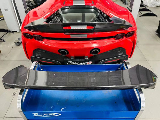 Karbon Fiber Spoiler Ferrari SF90 SF90 için Karbon Fiber Spoiler Upgraded OEM Style Spoiler Tail