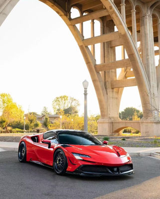 Ferrari için SF90 Karbon Fiber Body Kit SF90 Upgrade RYFT Style Jump Down Front Lip Diffuser Spoiler Body Kit