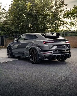 Urus Lamborghini Body Kit UB Stili Ön Dudak Diffuser Spoiler Lamborghini Geniş Vücut Urus