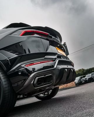 Urus Lamborghini Body Kit UB Stili Ön Dudak Diffuser Spoiler Lamborghini Geniş Vücut Urus
