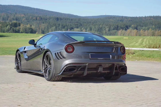 Ferrari F12 için Kuru Karbon Fiber Bodies Kit F12 Yükseltilmiş MSY Tarzı Ön ve Arka Bumper Spoiler Hood