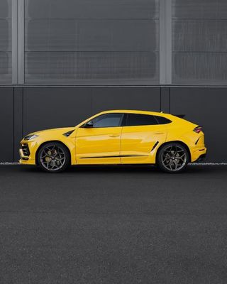 Sarı Lamborghini Urus Body Kit Karbon Fiber Ön Dudak Lüks Araba Diffuser Geniş Vücut Kit