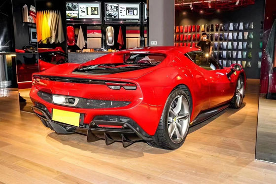 296 Ferrari Widebody Kit OEM Karbon Elyaf Motor Koruma Plakası