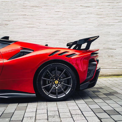 SF90FXX Ferrari SF90 Body Kit Ön ve Arka Araba Tamponu Yan Etek Fırçası Arka Fenerler