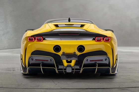 SF90 Ferrari Body Kit MSY Tarzı Karbon Fiber Arka Tampon Dudak Spatlı Yan Eteği