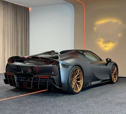 Ferrari SF90 Karbon Fiber Body SF90 KY PP Plastik Diffuser Spoiler Side Skirt Body Kit