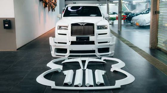 Siyah Cullinan Rolls Royce Bodies Kit NT Stil Ön ve Arka Bumper Widebody Kit