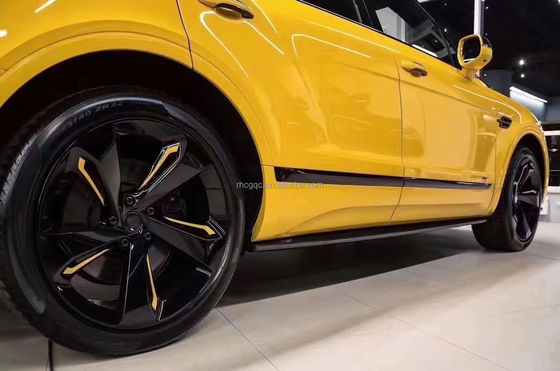 Bentley Bentayga Karbon Fiber Body Kit Bentayga, W12 Tarzı Karbon Fiber Ön Dudak Diffuser Spoiler'ı yükseltti