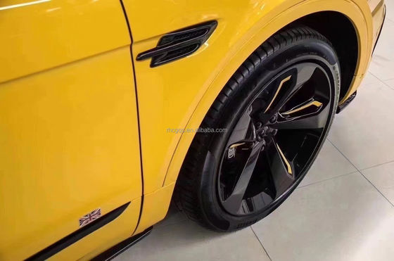 Bentley Bentayga Karbon Fiber Body Kit Bentayga, W12 Tarzı Karbon Fiber Ön Dudak Diffuser Spoiler'ı yükseltti