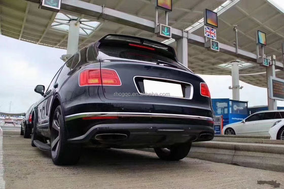 Bentley Bentayga Karbon Fiber Body Kit Bentayga, W12 Tarzı Karbon Fiber Ön Dudak Diffuser Spoiler'ı yükseltti