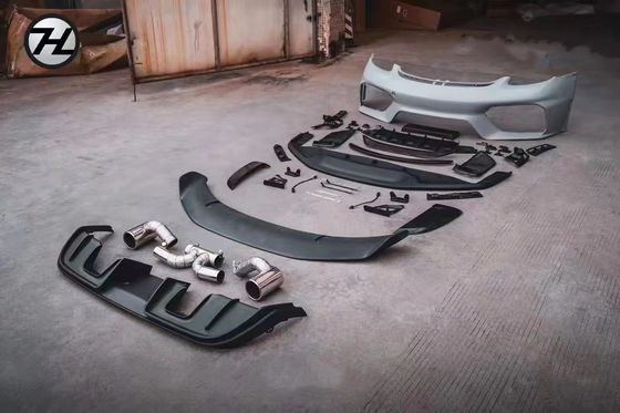 PP Plastik Malzeme 718 Boxster Body Kit 718 GT4 Tarzı Geliştirilmiş Ön ve Arka Tamponları Spoiler