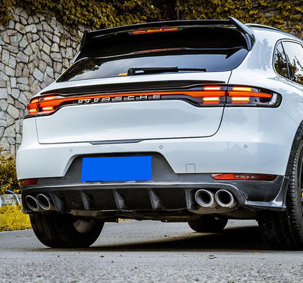 Yüksek Kaliteli Karbon Fiber Kit Macan Body Kit ForMacan Ön ve Arka Taraf Etekler Spoiler Geniş Vücut