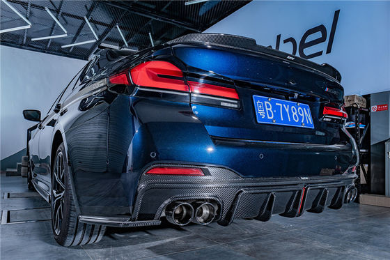 Sıcak Satış G30 G38 530i BMW 5 Serisi Karbon Fiber Ön Kürek Arka Diffuser Spoiler