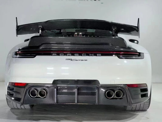 Porsche 911 992 Karbon Fiber Bodies Kit için Otomatik Parçalar 911 992 Yükseltilmiş Bras tarzı Ön Kürek Diffuser Spoiler Body Kit