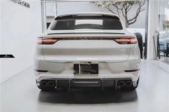 Porsche Cayenne Coupe Karbon Fiber Bodies Kit Cayenne Coupe FD tarzı yükseltilmiş Karbon Fiber Front Lip Diffuser Body Kit