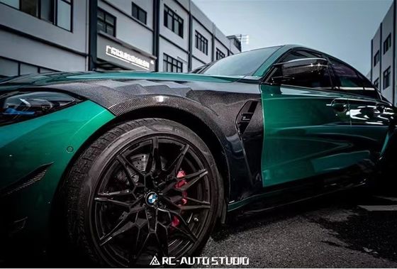 BMW M3 M4 G80 G82 Karbon Fiber Fender M3 M4 G80 G82 Yenileştirilmiş AE tarzı Karbon Fiber Fender Hafif