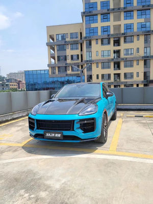 2019 Black Porsche Cayenne Body Kit TH Style Motor kapağı Kuru Karbon Fiber