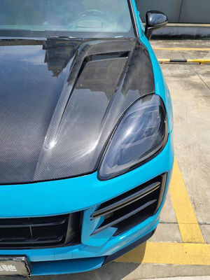 2019 Black Porsche Cayenne Body Kit TH Style Motor kapağı Kuru Karbon Fiber