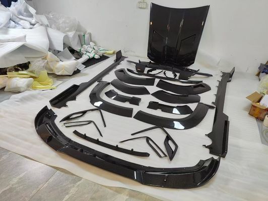 BMW XM Karbon Fiber Geniş Vücut Kiti için XM RNG tarzı Karbon Fiber Ön Dudak Difüzörü Tekerlek Kemeri Spoiler Hood Geniş Vücut