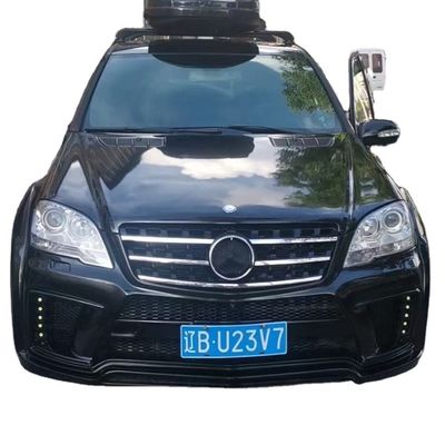 WALD Style Mercedes W164 ML300 ML350 ML400 ML500 ML63 için geniş vücut kıyafeti Ön ve arka tampon yan etekler
