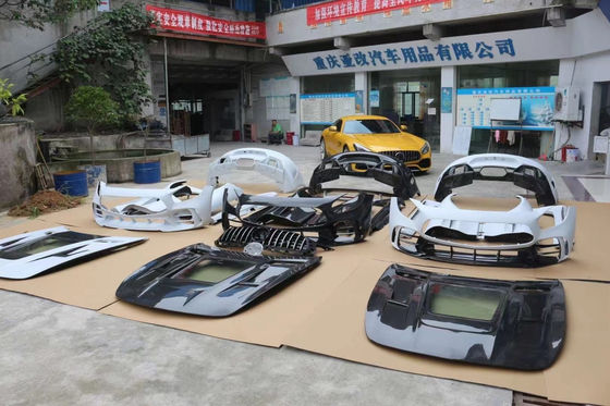 Mercedes-Benz AMG GT GTC GTS Bodies Kit'i için Otomatik Parçalar AMG GT GTC GTS GTR tarzı Yenileştirilmiş Ön ve Arka Tampon Spoiler Bodies Kit