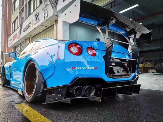 Sıcak 2022 Ürünleri Nissan GTR R35 için GTR R35wide Bodyki Body Kit Ön ve Arka Tampon Spoiler